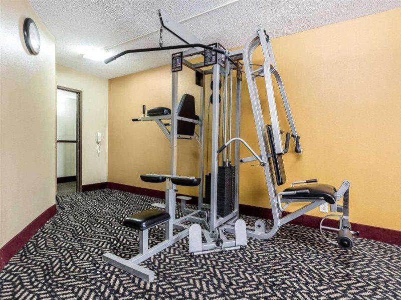Quality Inn & Suites Bloomington University Area Екстериор снимка